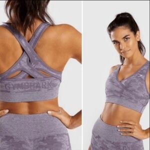Gymshark Adapt Camo Sports Bra - Washed Lavender Purple, size XS